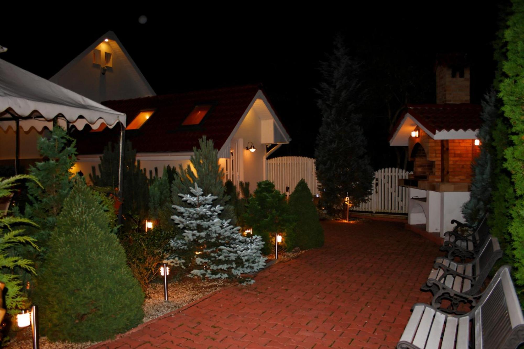 Boutique Hotel Forest Retreat (Adults Only) Buşteni Exteriör bild
