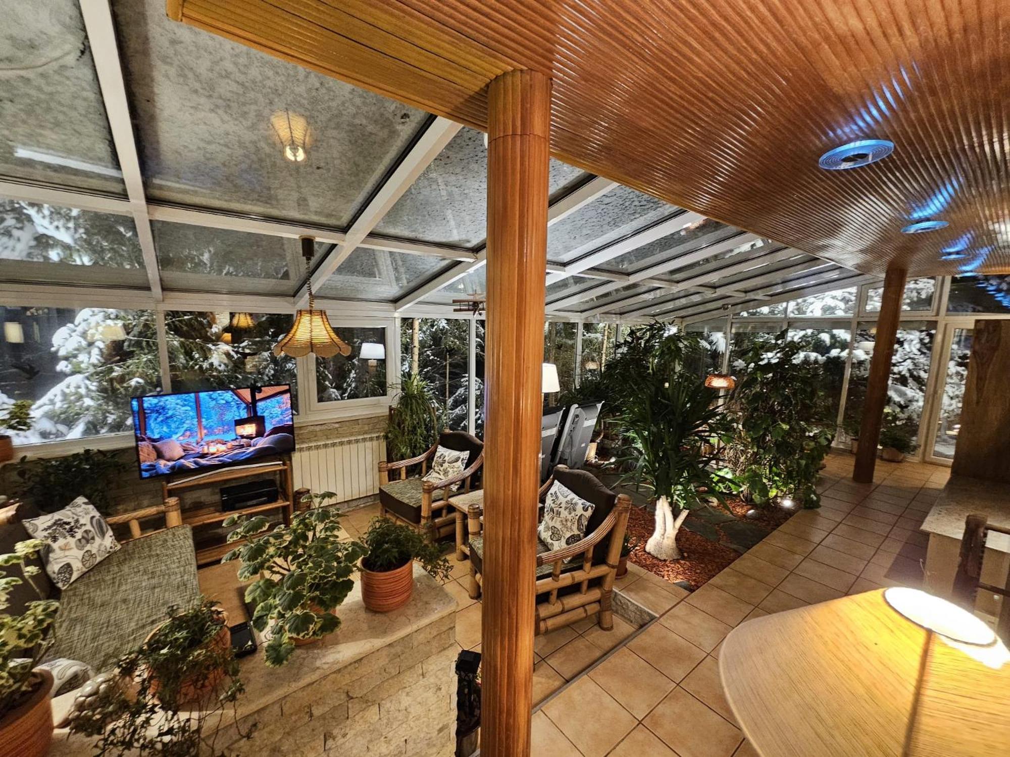 Boutique Hotel Forest Retreat (Adults Only) Buşteni Exteriör bild